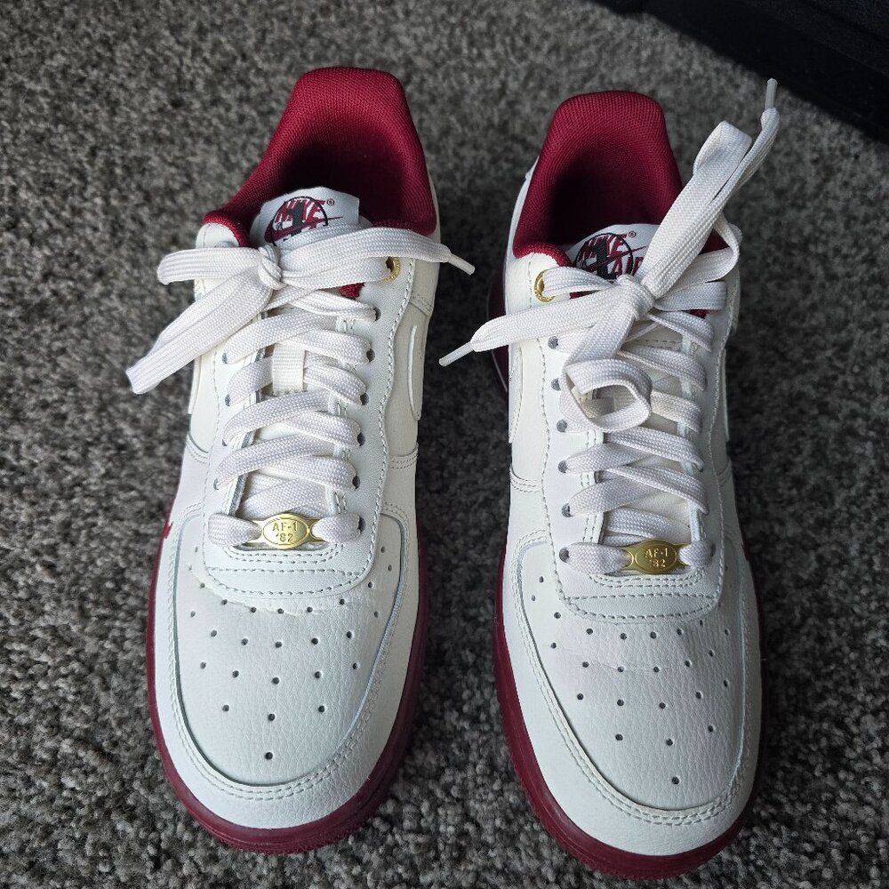 *RARE* EUC Nike Air Force 1 Low '07 SE 40th Anniversary Edition Sail Team Red - Picture 3 of 12